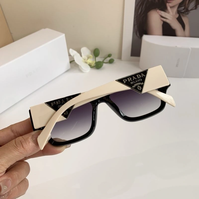 Prada Sunglasses ModernLook 281908