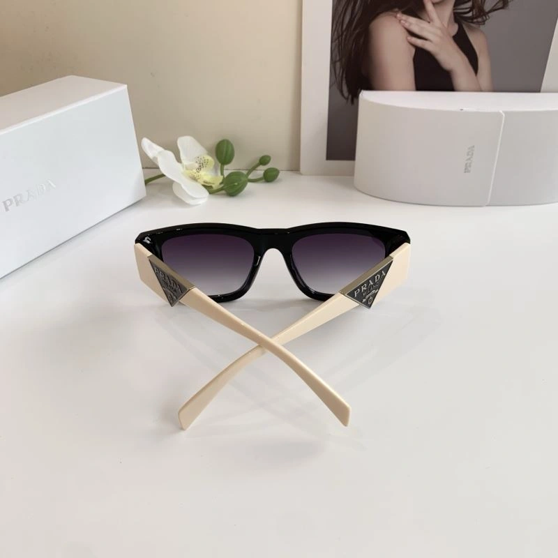 Prada Sunglasses ModernLook 281908