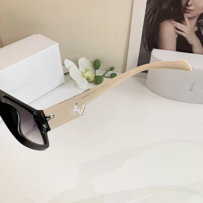 Prada Sunglasses ModernLook 281908