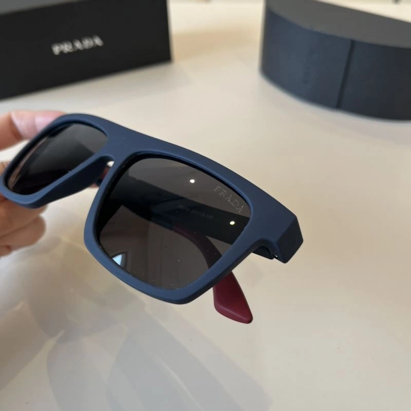 Prada Sunglasses Casual 281890