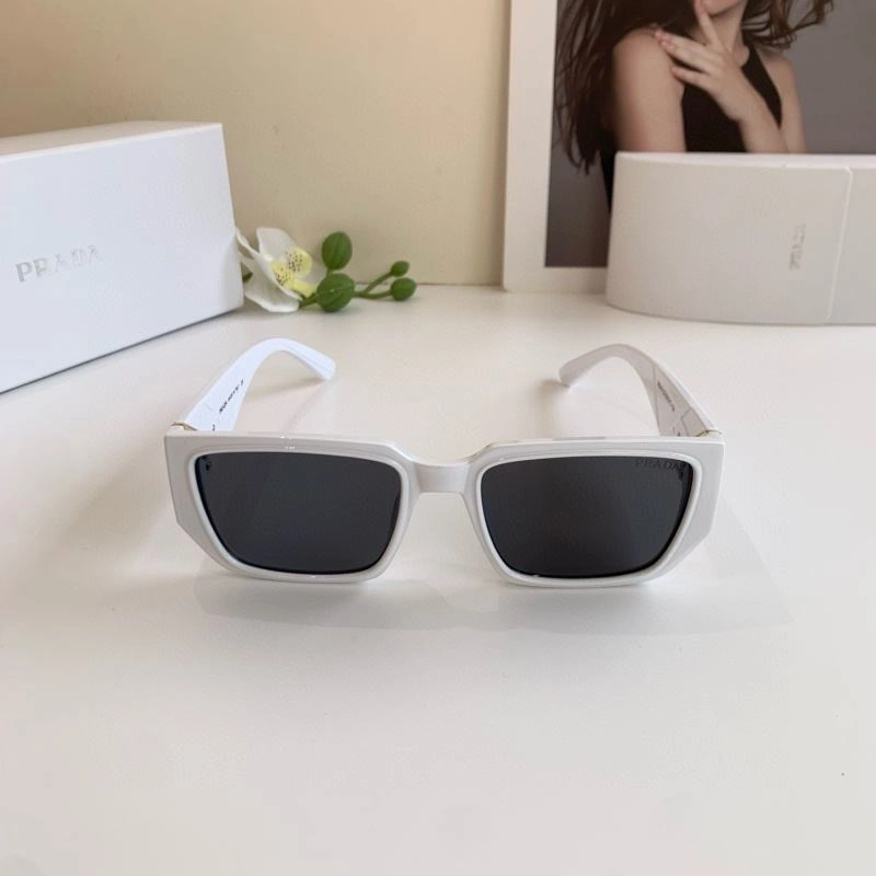 Prada Sunglasses Compact 281867