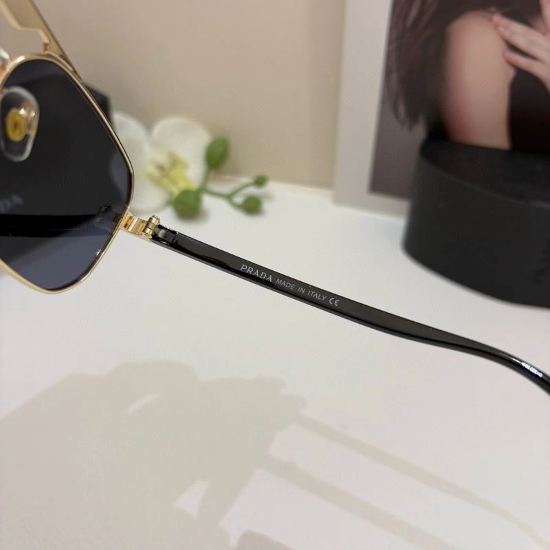 Stretchable Prada Sunglasses 281874