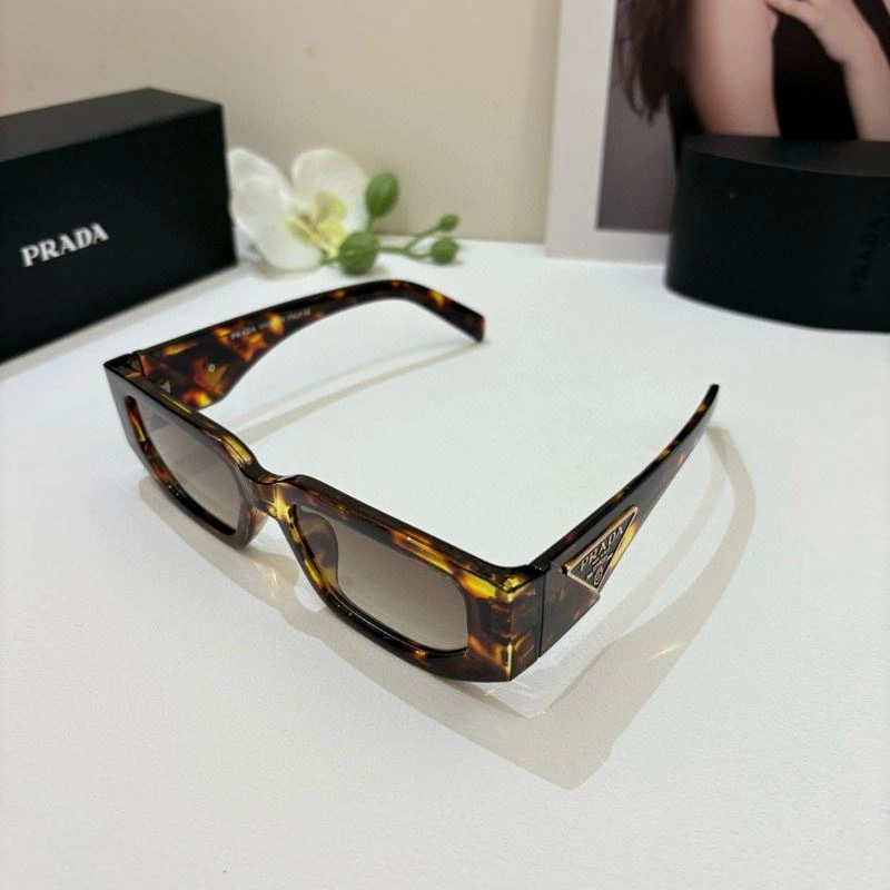 Prada Sunglasses Lightweight 281878