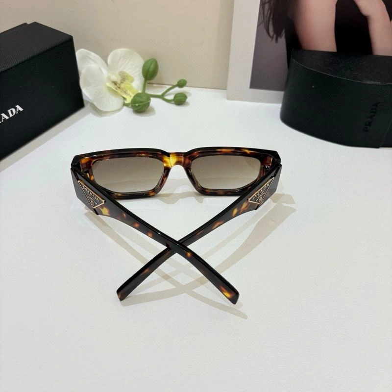 Prada Sunglasses Lightweight 281878