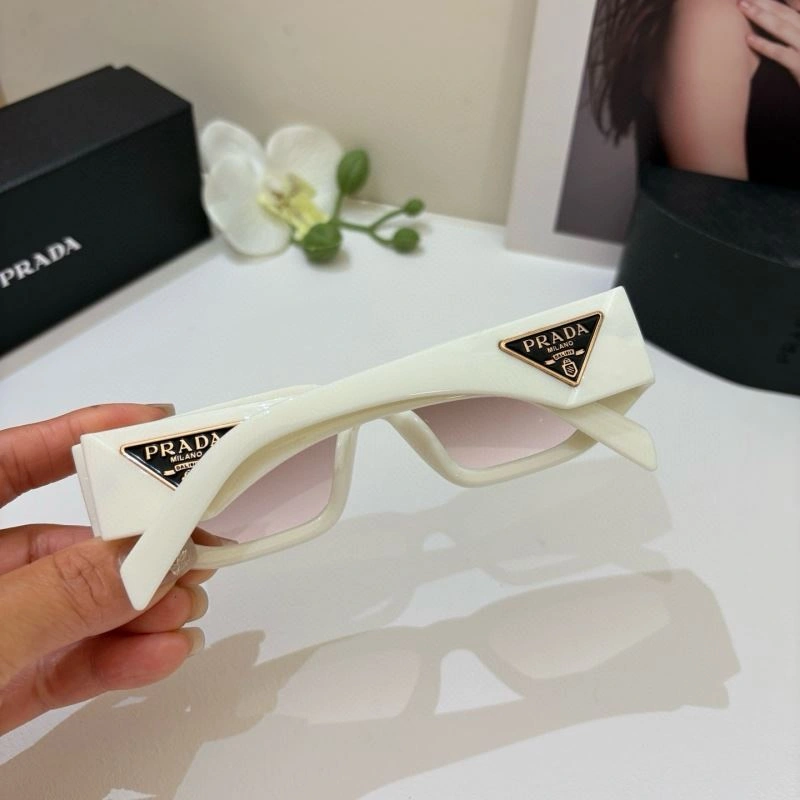 Prada Sunglasses UrbanStyle 281855