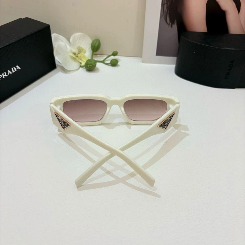 Prada Sunglasses UrbanStyle 281855