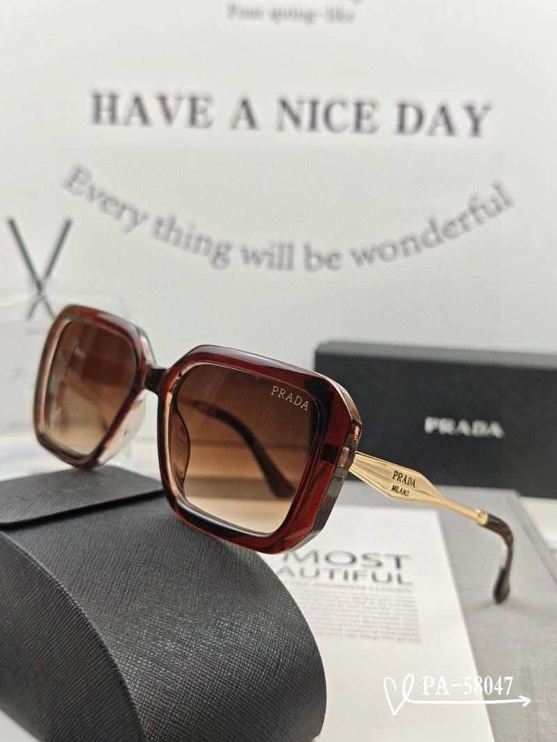 Elegant Prada Sunglasses 281873