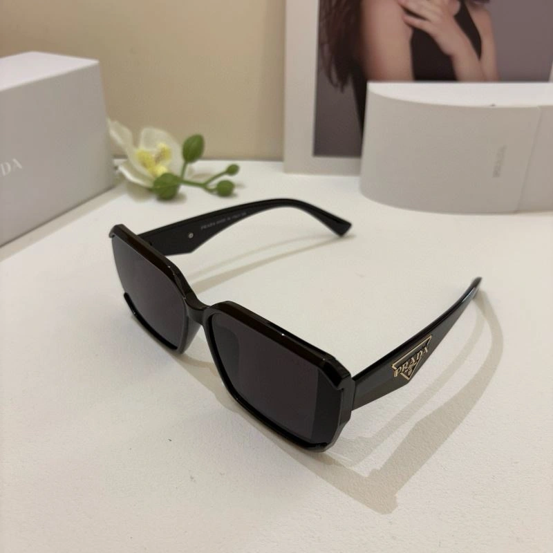 Prada Sunglasses HighQuality 281860