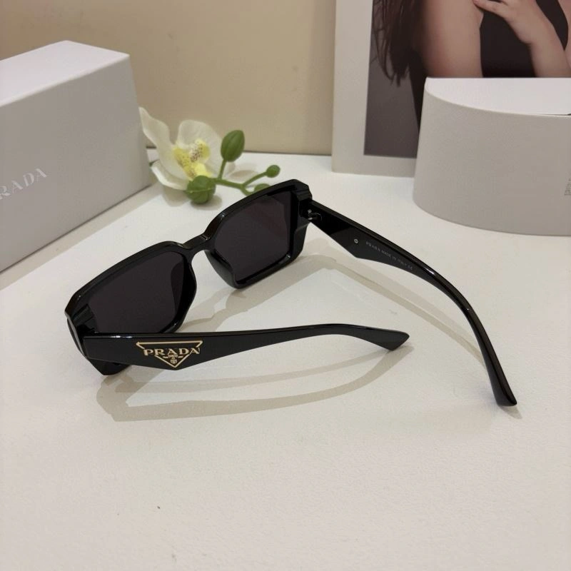 Prada Sunglasses HighQuality 281860