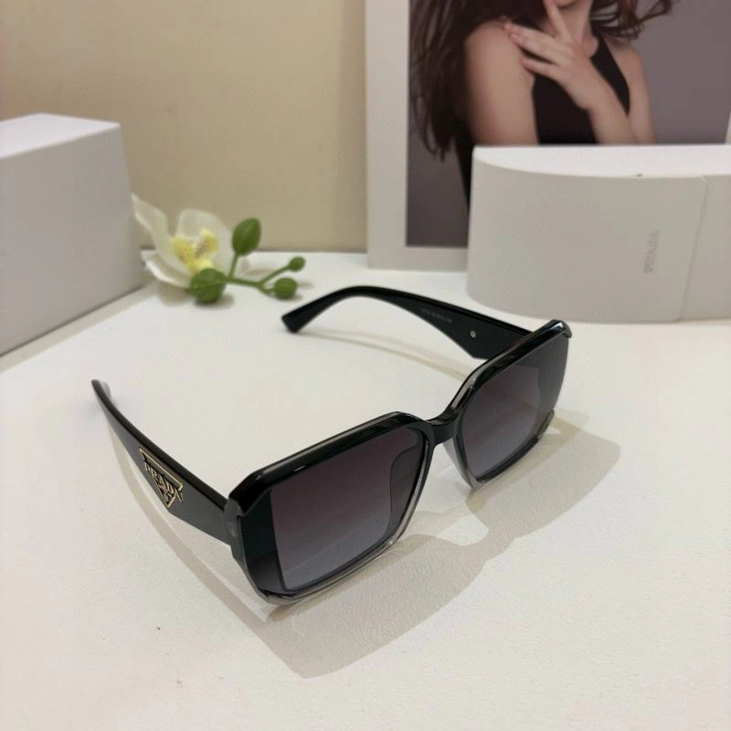 ZipUp Prada Sunglasses 281847