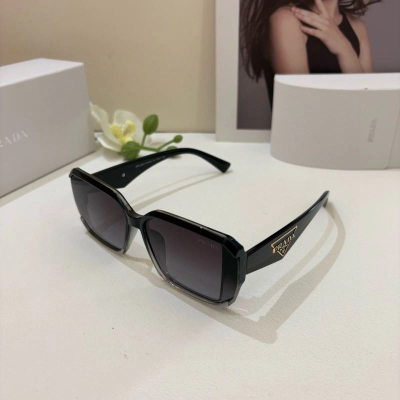 ZipUp Prada Sunglasses 281847
