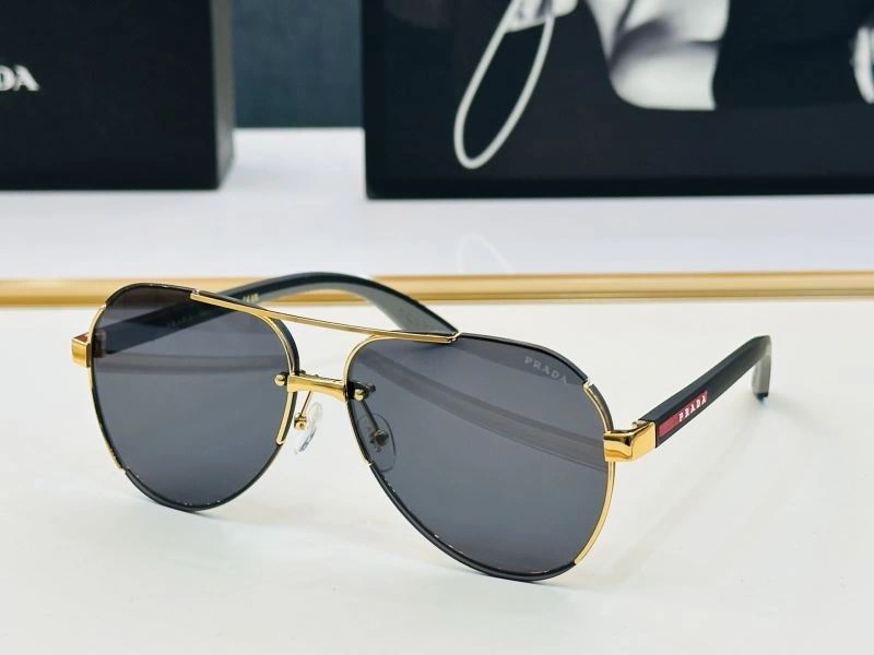 Sporty Prada Sunglasses 281850