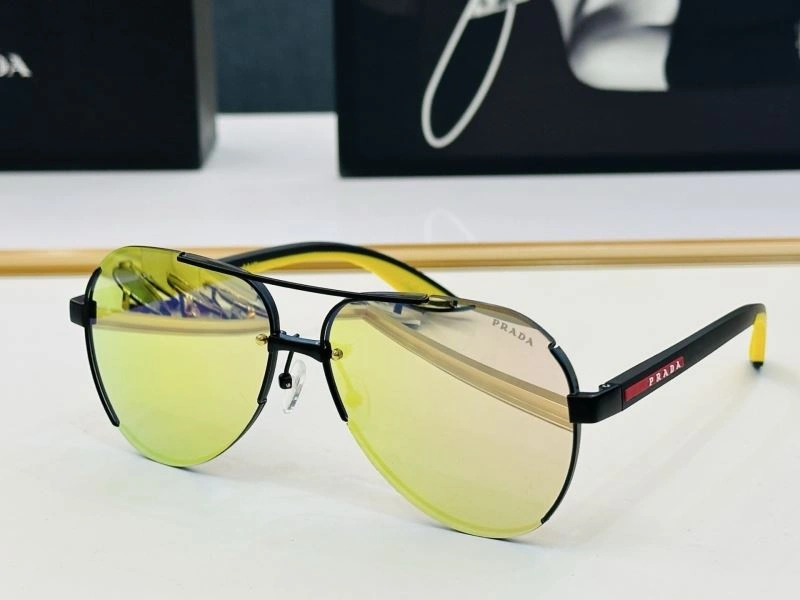 Sporty Prada Sunglasses 281850