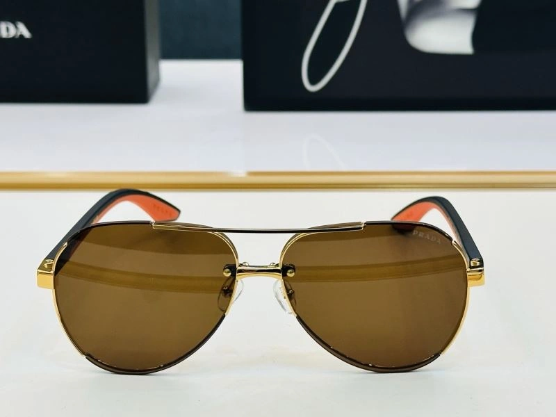 Sporty Prada Sunglasses 281850