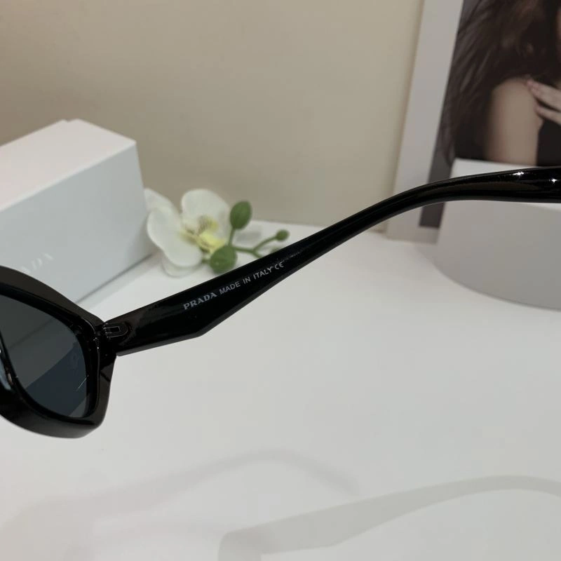 Prada Sunglasses Practical 281814