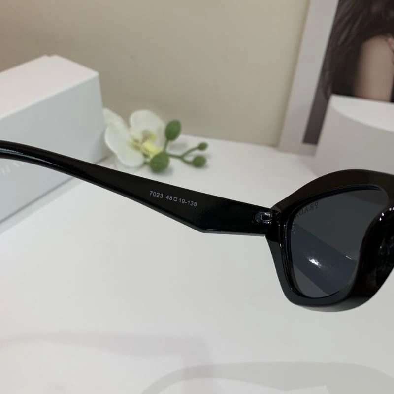 Prada Sunglasses Practical 281814