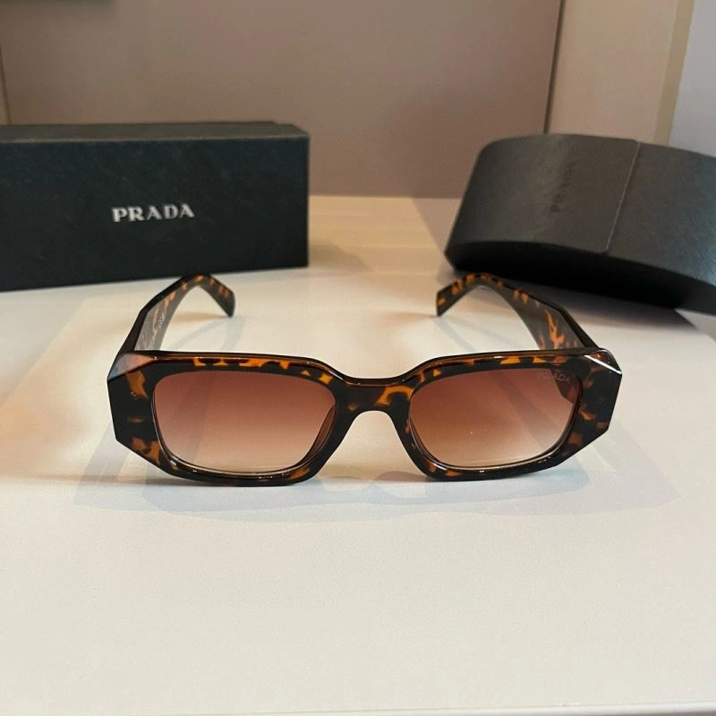 Fashionable Prada Sunglasses 282062