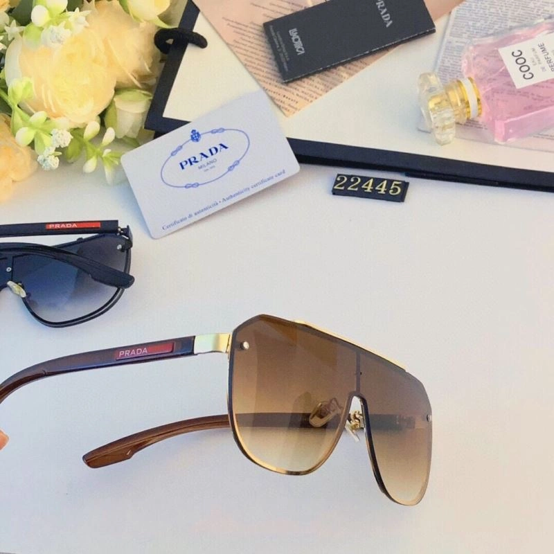 Prada Sunglasses Sporty 282066
