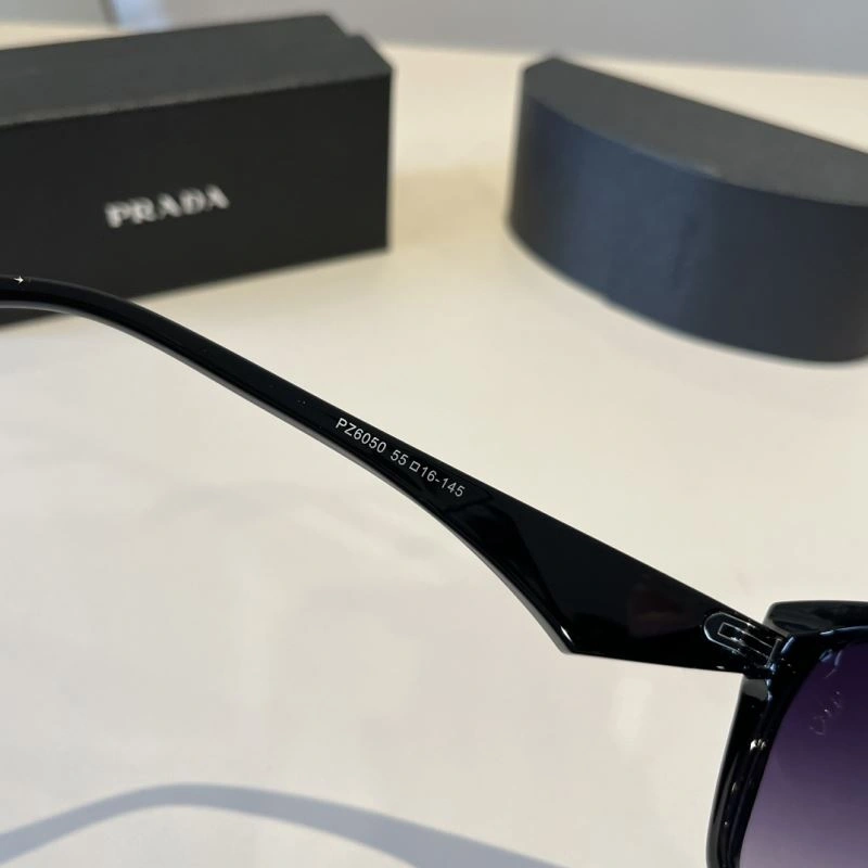 RelaxedFit Prada Sunglasses 282065