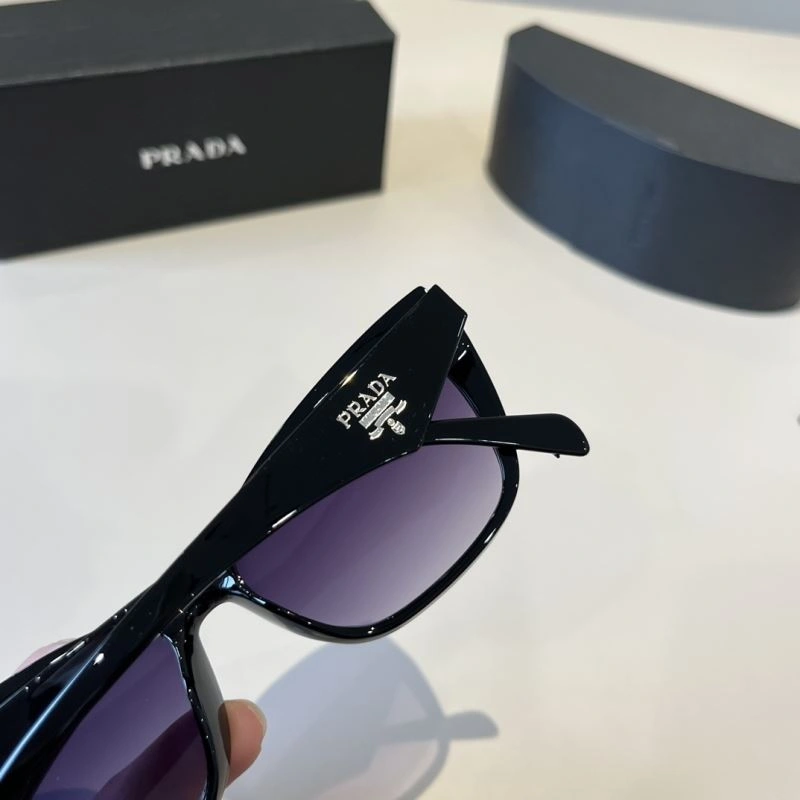 RelaxedFit Prada Sunglasses 282065