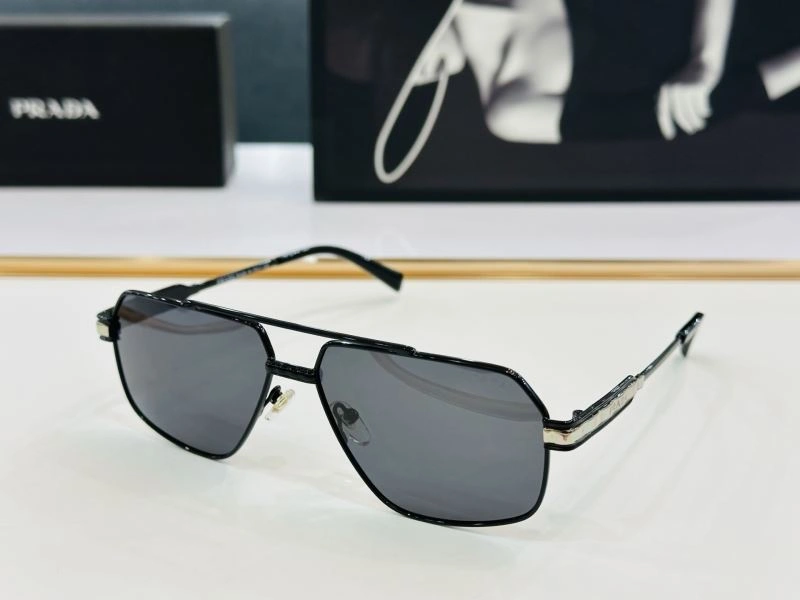 Prada Sunglasses StreetReady 282088