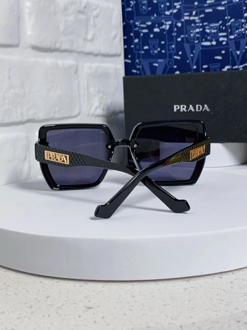 WellDesigned Prada Sunglasses 282054
