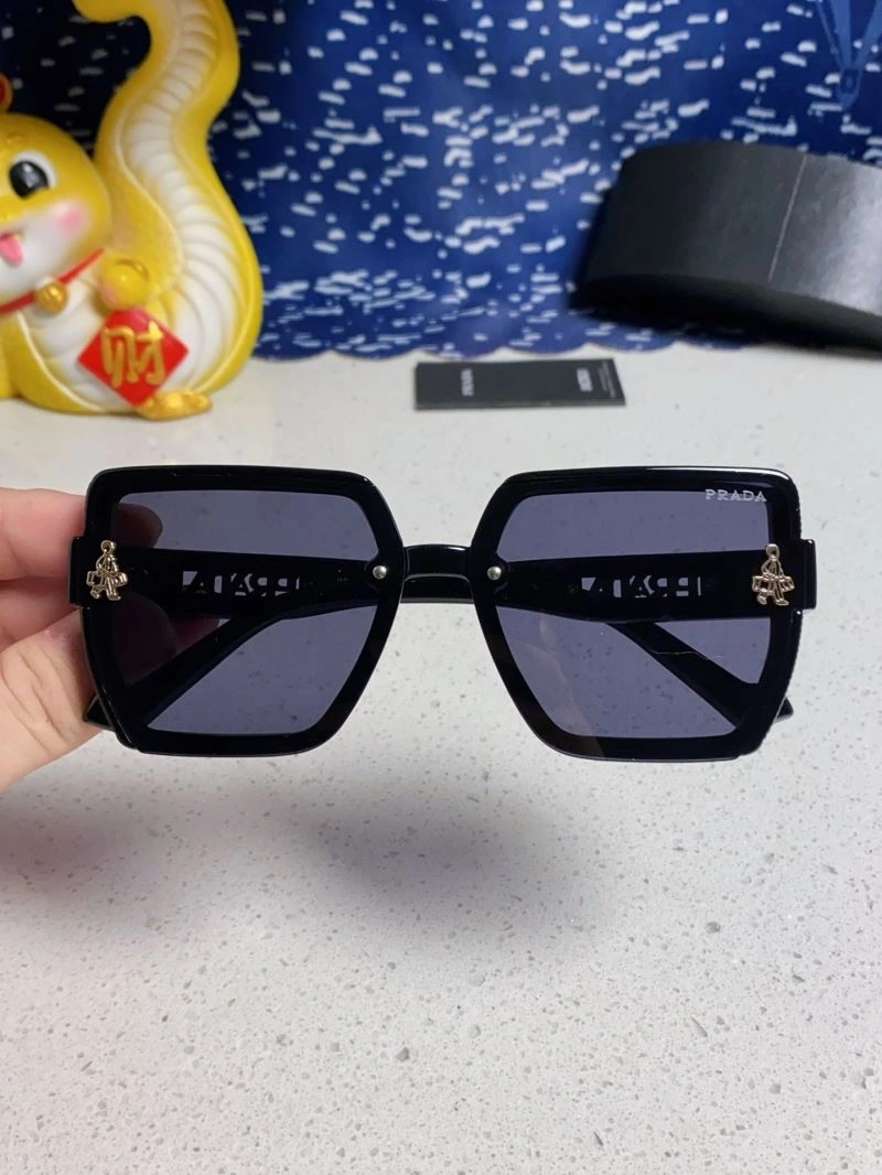 WellDesigned Prada Sunglasses 282054