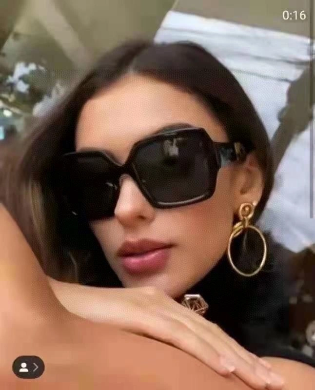 Prada Sunglasses UrbanStyle 282053