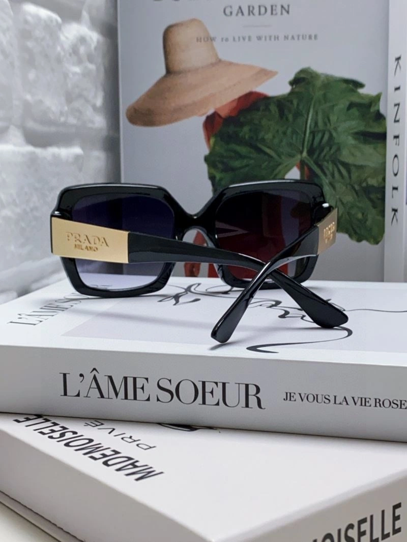 Prada Sunglasses UrbanStyle 282053