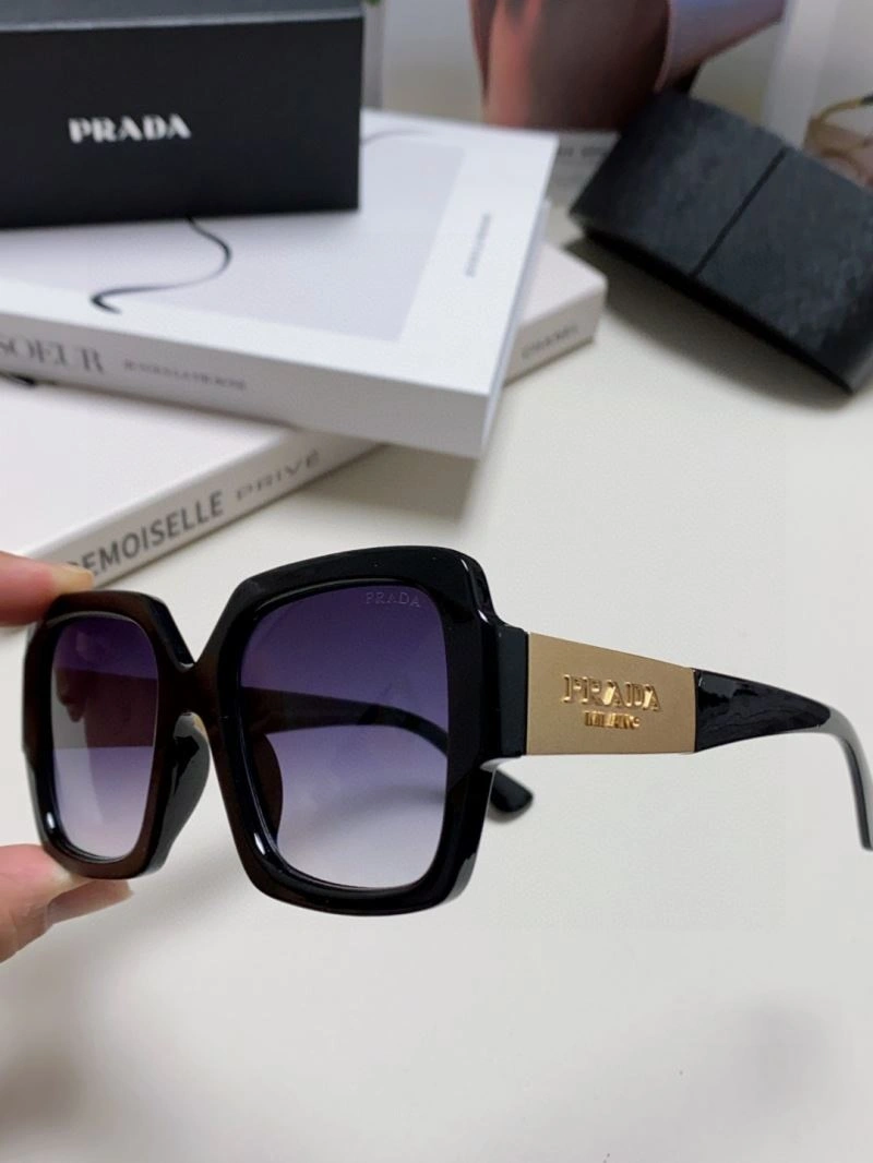 Prada Sunglasses UrbanStyle 282053