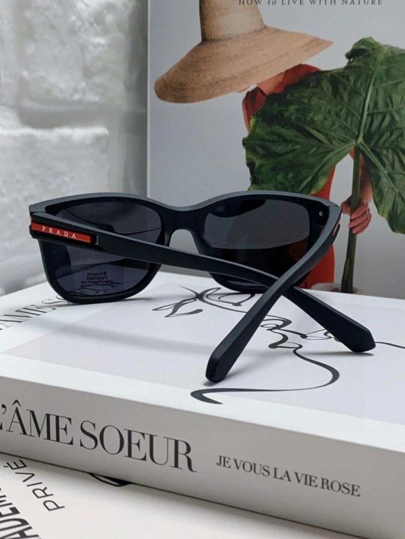 Breathable Prada Sunglasses 282052
