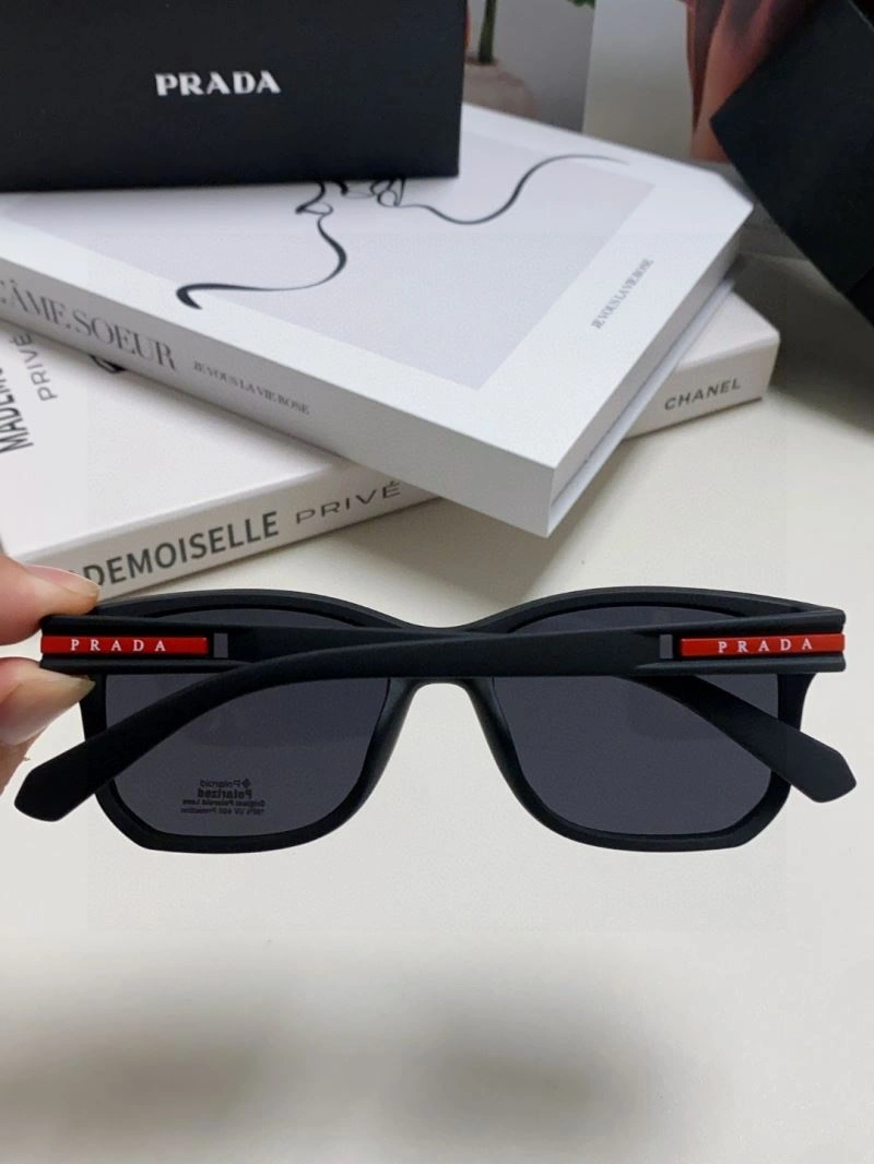 Breathable Prada Sunglasses 282052