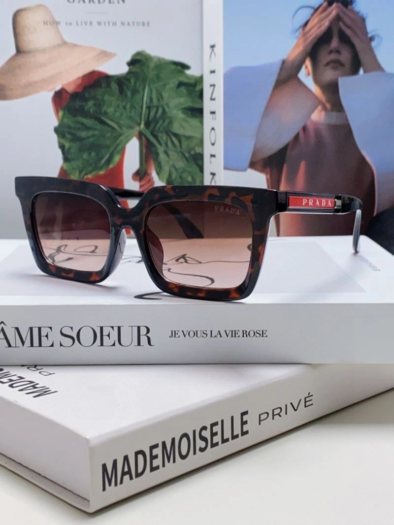 Prada Sunglasses Trendsetting 282031