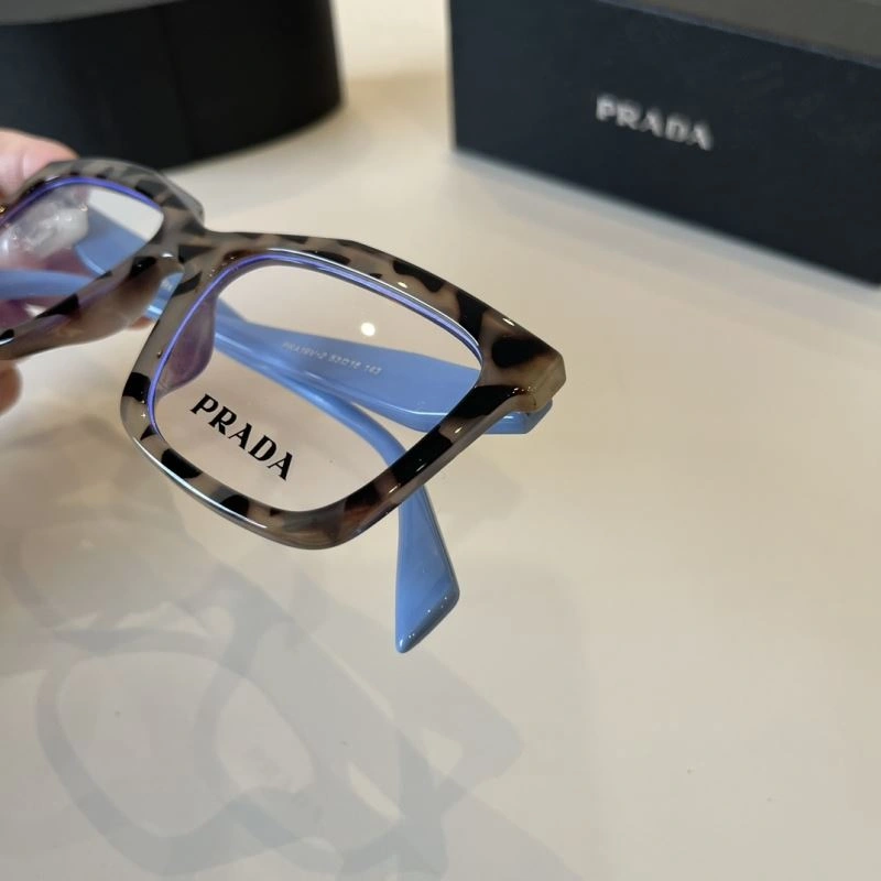 Classic Prada Sunglasses 282033
