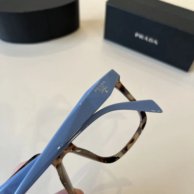 Classic Prada Sunglasses 282033