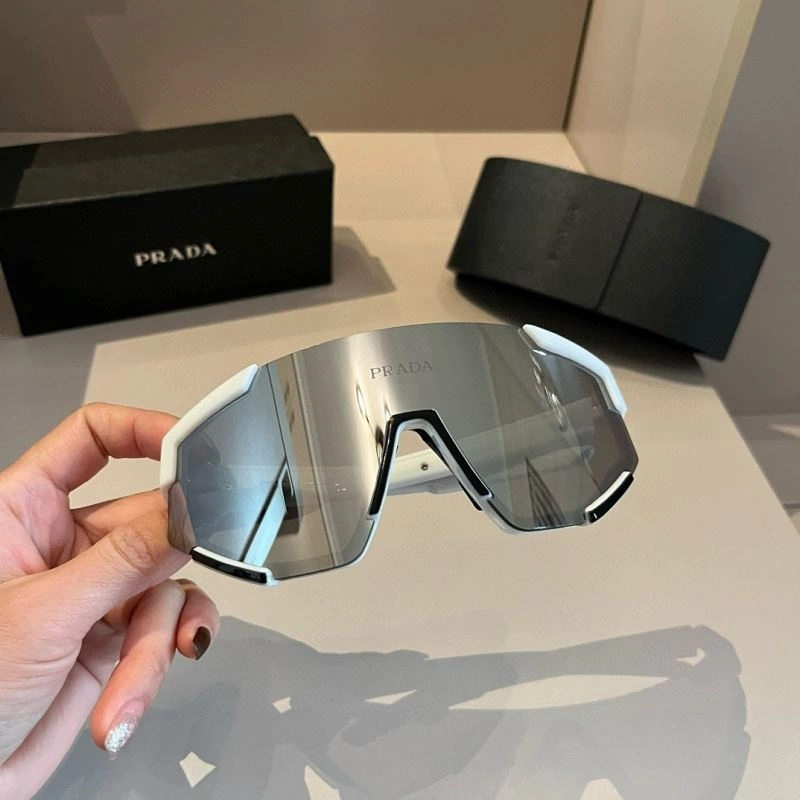Fashionable Prada Sunglasses 282030