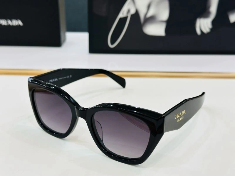 Prada Sunglasses Lightweight 282048