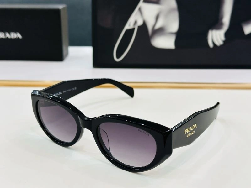 Modern Prada Sunglasses 282044