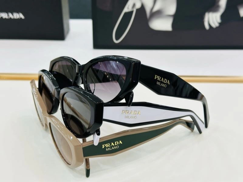 Modern Prada Sunglasses 282044