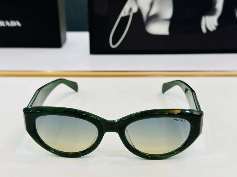 Modern Prada Sunglasses 282044
