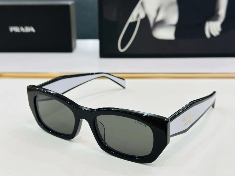 Prada Sunglasses ZipUp 282042
