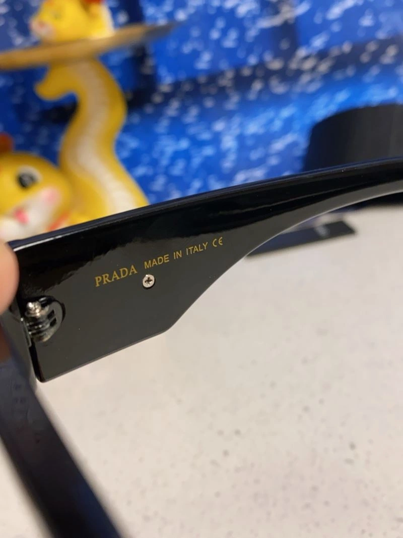 Practical Prada Sunglasses 282046