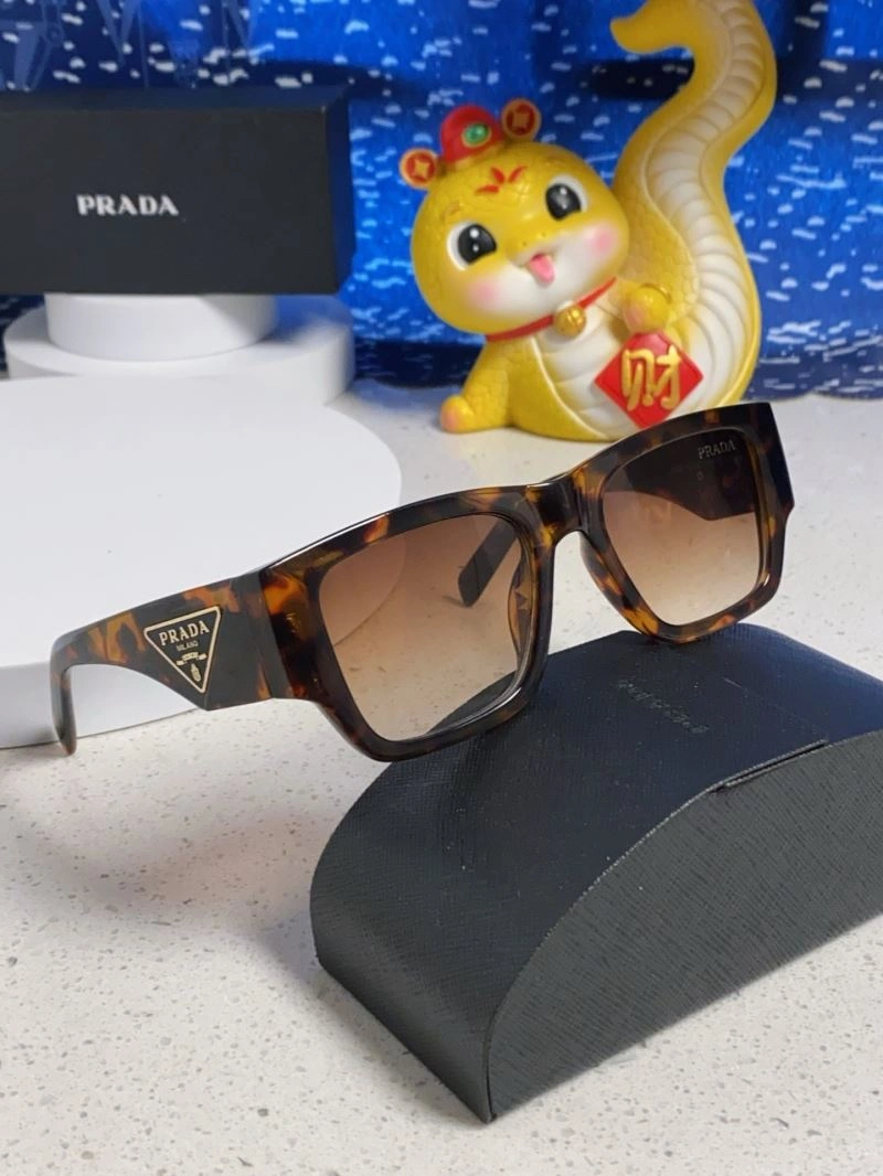 Prada Sunglasses Reliable 282037