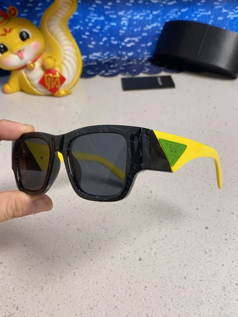 ZipUp Prada Sunglasses 282041