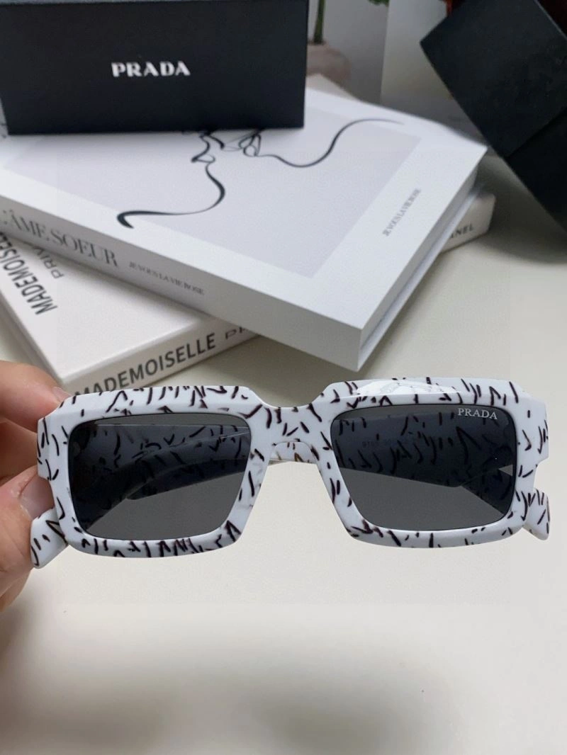 Prada Sunglasses Trendsetting 282021