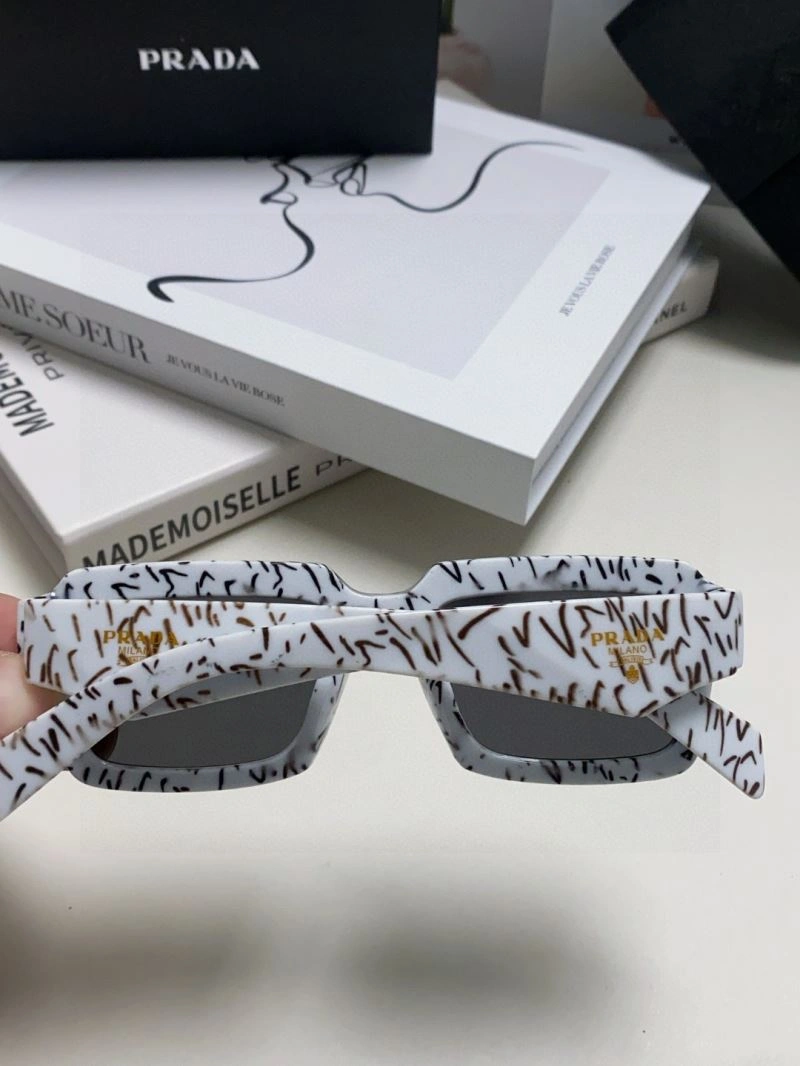 Prada Sunglasses Trendsetting 282021