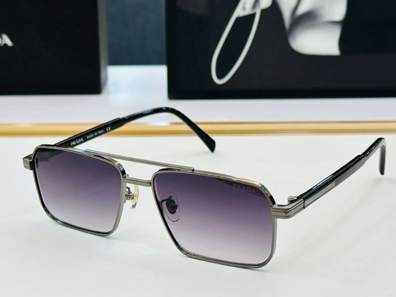 RelaxedFit Prada Sunglasses 282018
