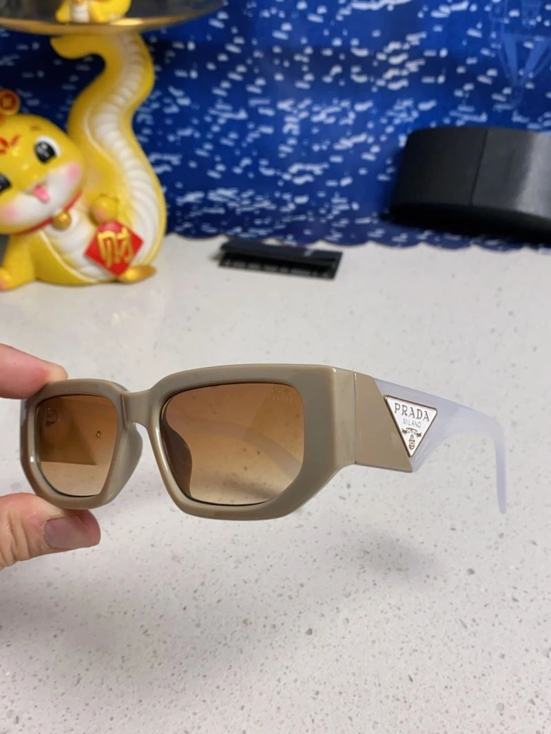 FreshLook Prada Sunglasses 282036