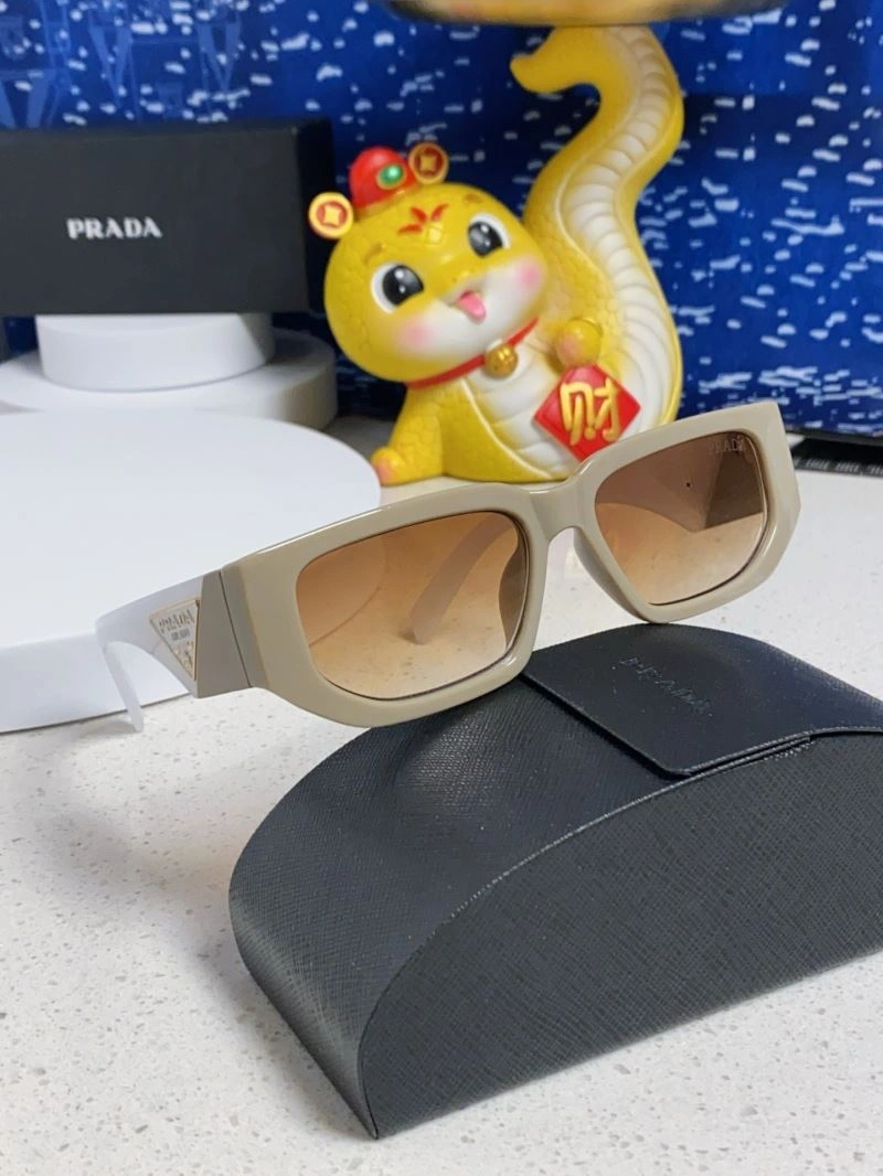 FreshLook Prada Sunglasses 282036