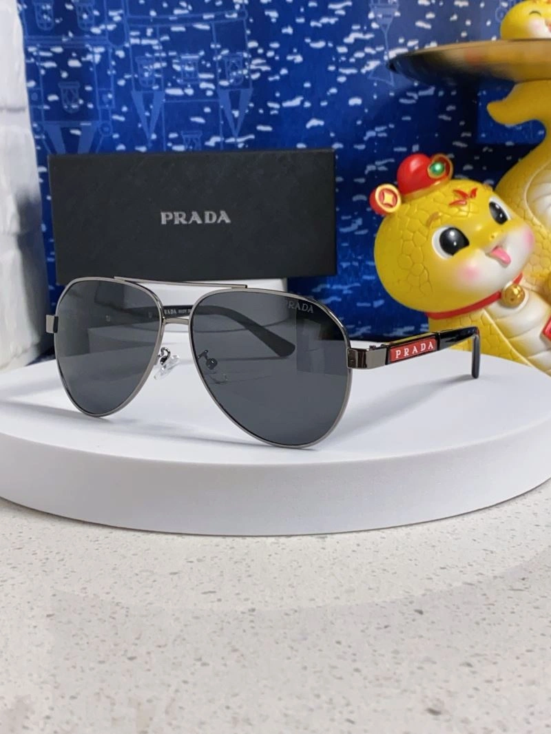 Sleek Prada Sunglasses 282013